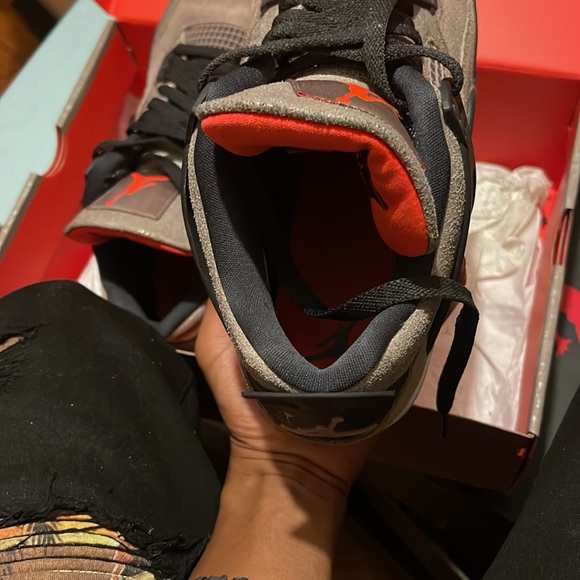 Retro 4 - Picture 4 of 4